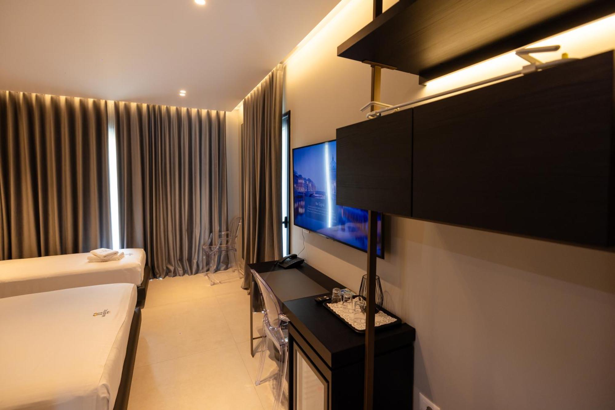 Hotel Majestic Radhime Ngoại thất bức ảnh